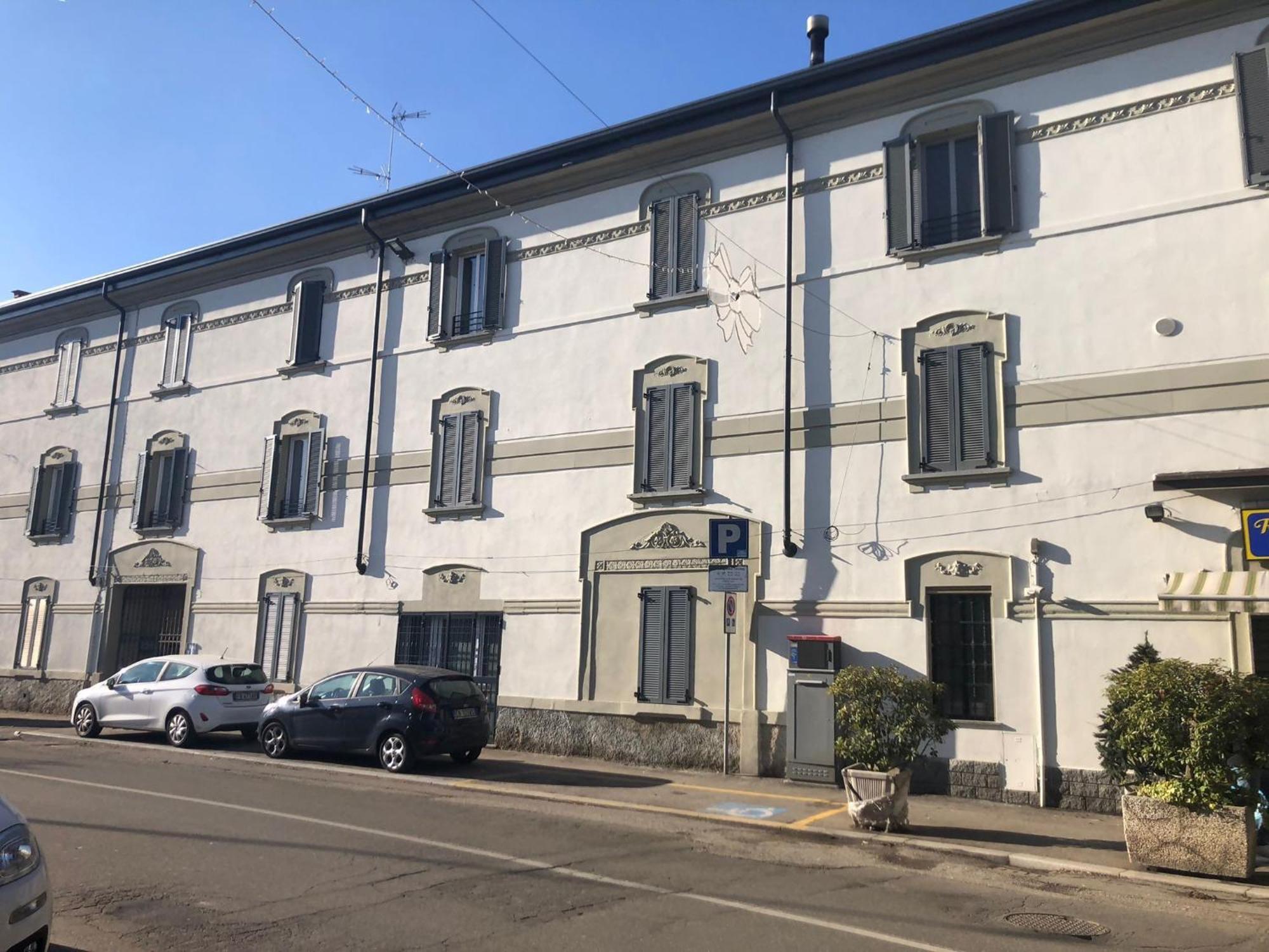 L' Appartamento Del Borgo - Parcheggio Riservato 帕维亚 外观 照片